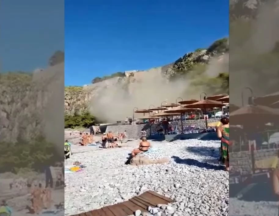 Ναύπλιο: Η στιγμή της κατολίσθησης στην παραλία Αρβανιτιάς-Δείτε το σοκαριστικό βίντεο